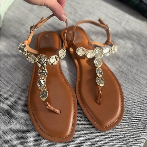 Dolce Vita Shoes - Dolce Vita Tan Sandals with Gold Discs